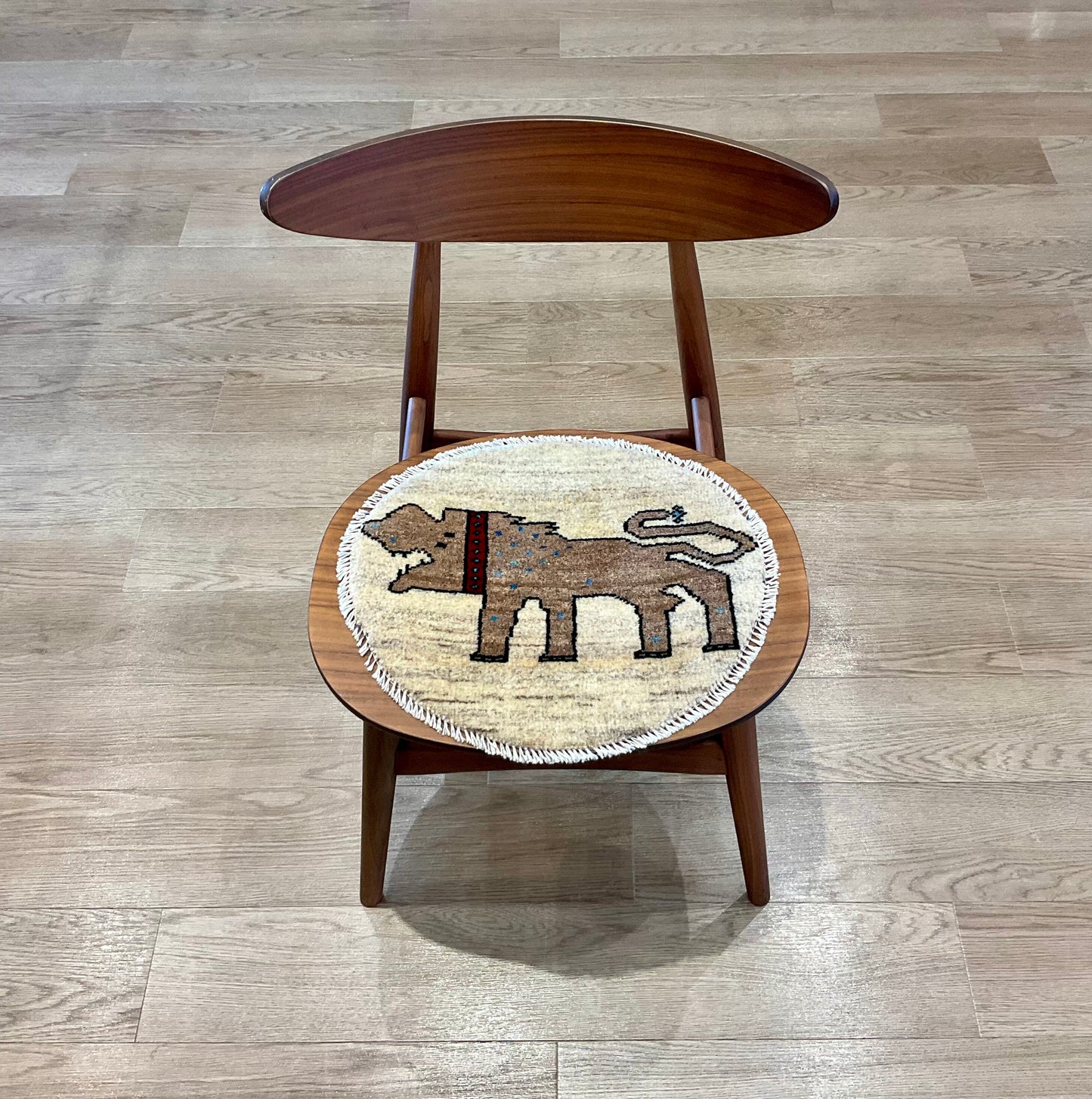 ギャッベ アマレバフト 41cm x 40cm T8770