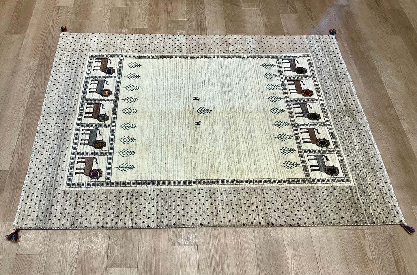 カシュクリギャッベ  210cm x 155cm RJ11874