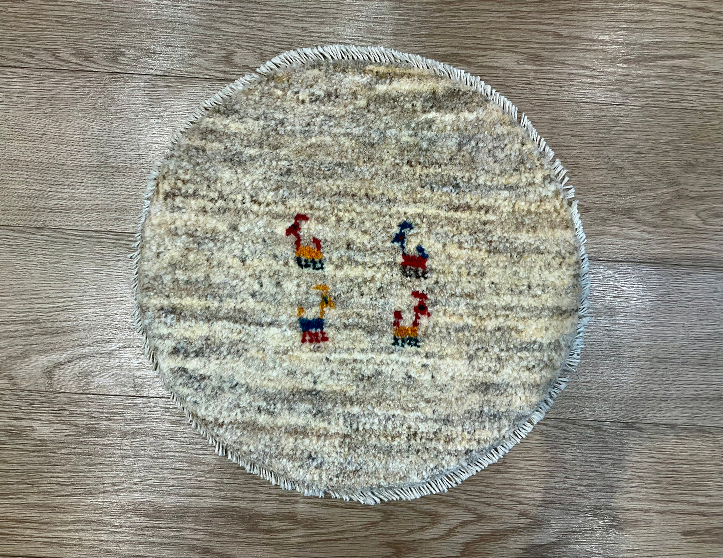 ギャッベ 42cm x 41cm T4456