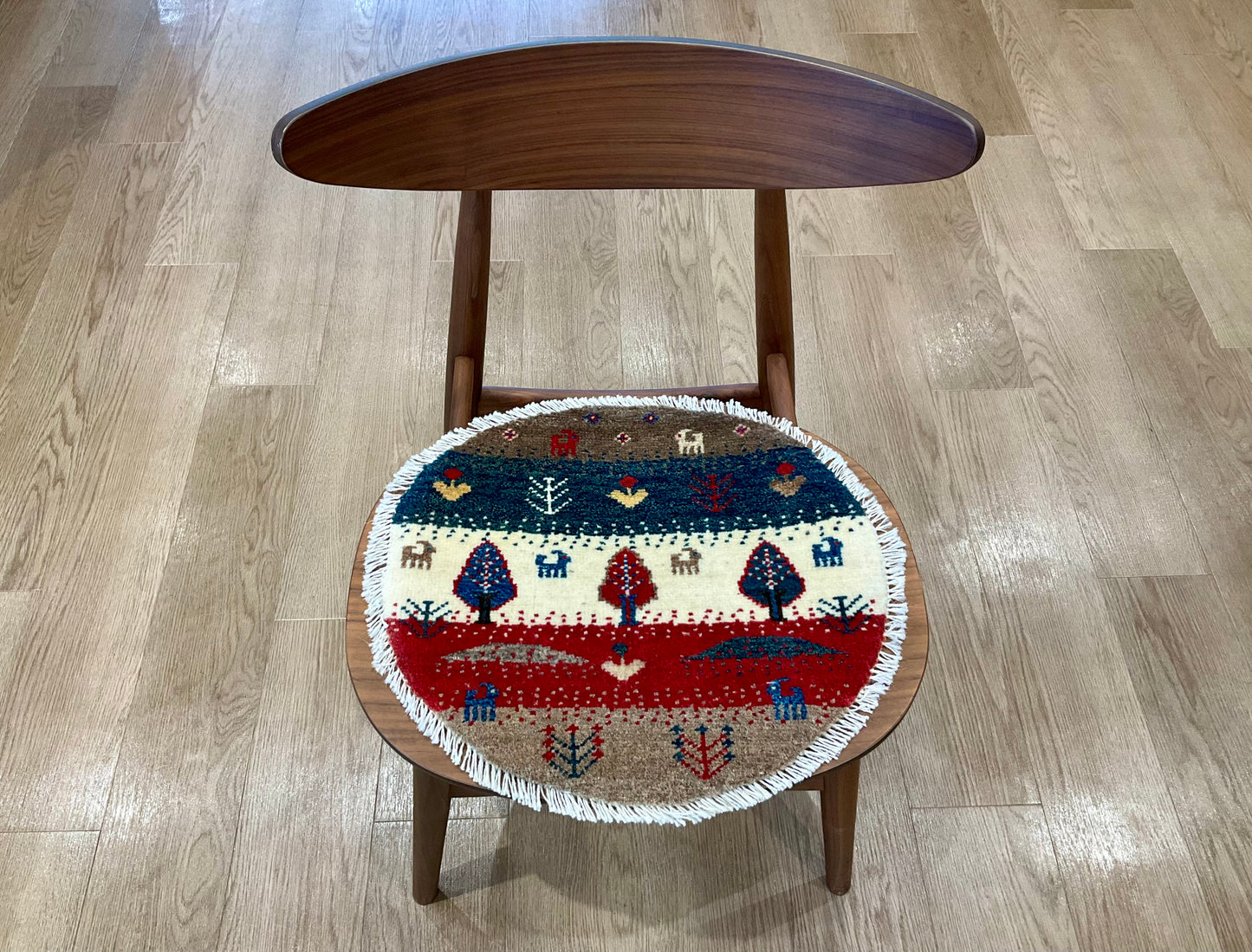 ギャッベ アマレバフト 43cm x 41cm AJ23565