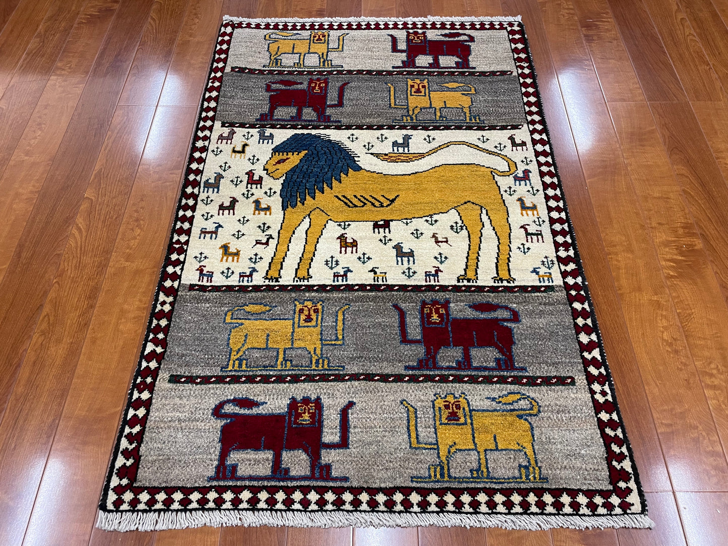 【オンライン限定】ギャッベ アマレバフト 130cm x 85cm RJ12678