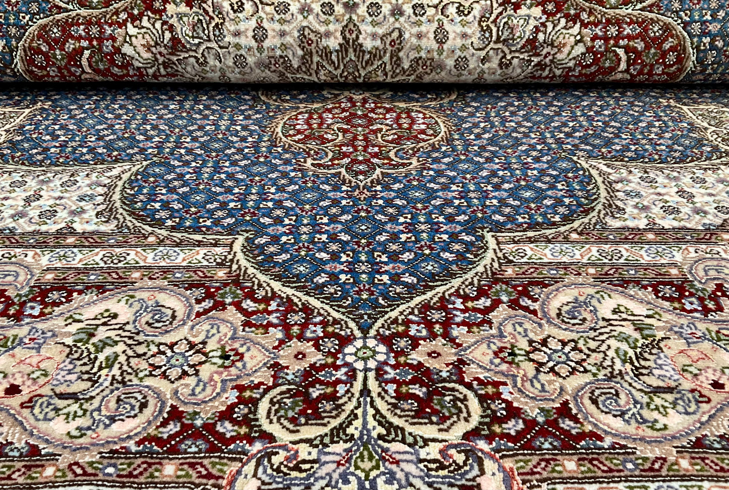タブリーズ 205cm x 155cm PS4294