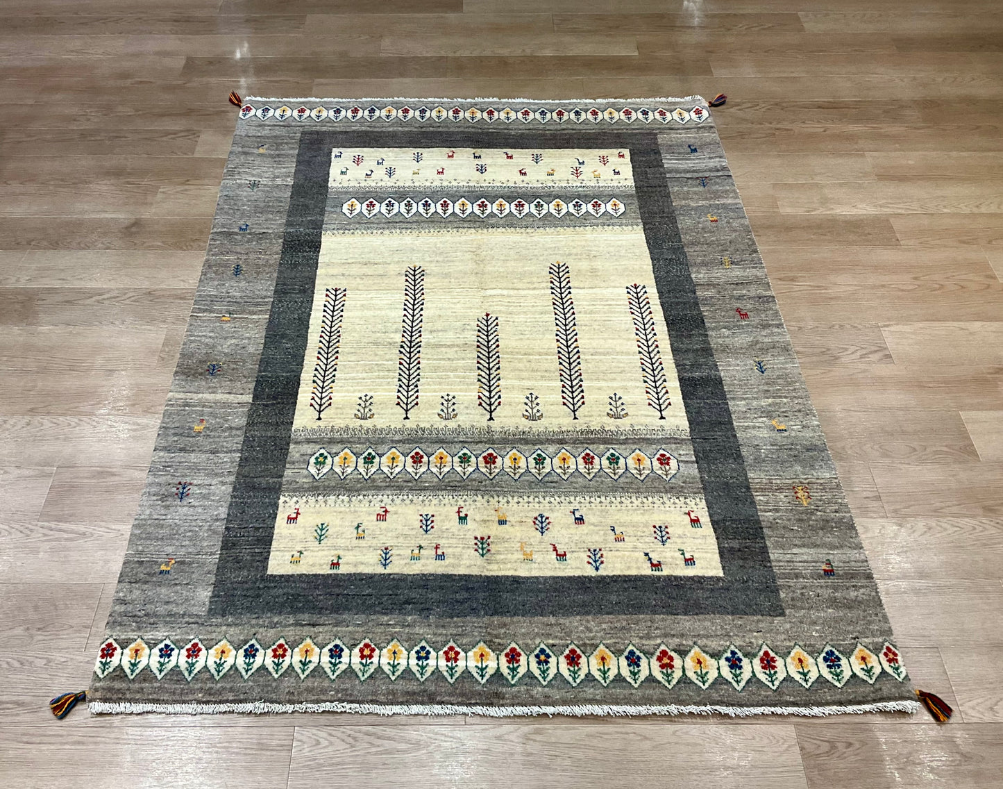 カシュクリギャッベ  210cm x 156cm RJ13172