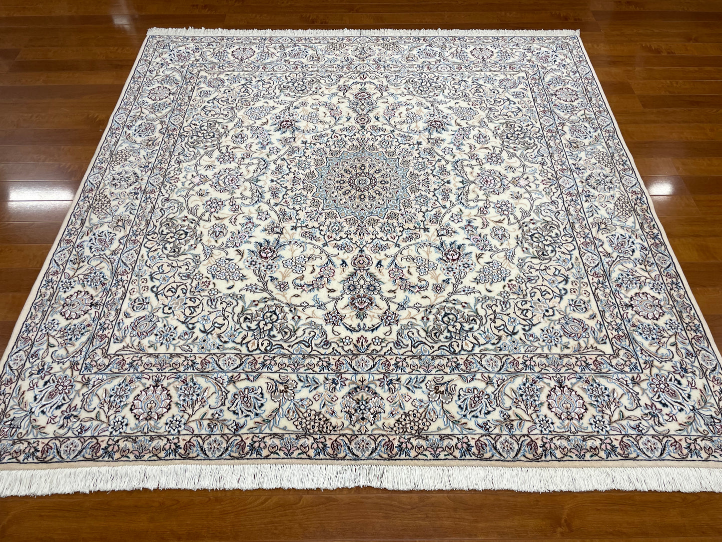【オンライン限定】ナイン 204cm x 204cm PS6970