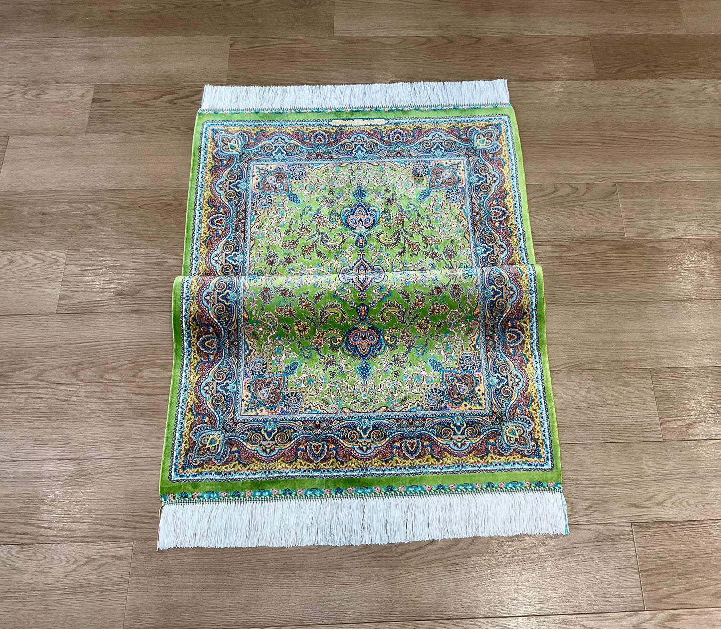 ペルシャンシルク 120cm x 80cm PS10863