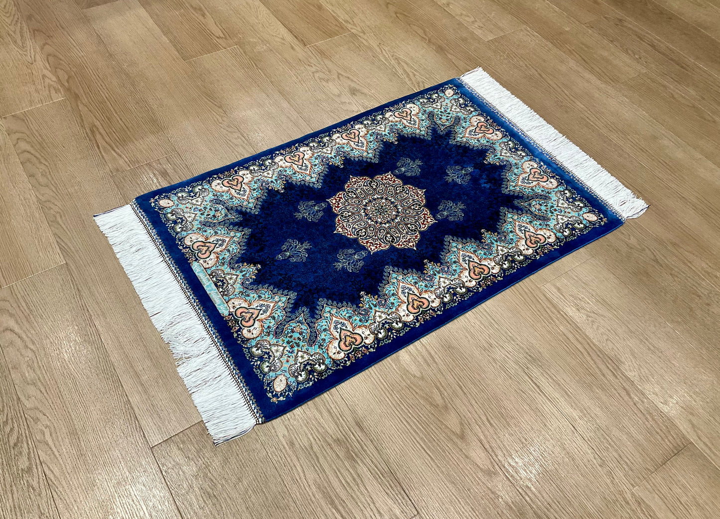 ペルシャンシルク 90cm x 60cm PS10783