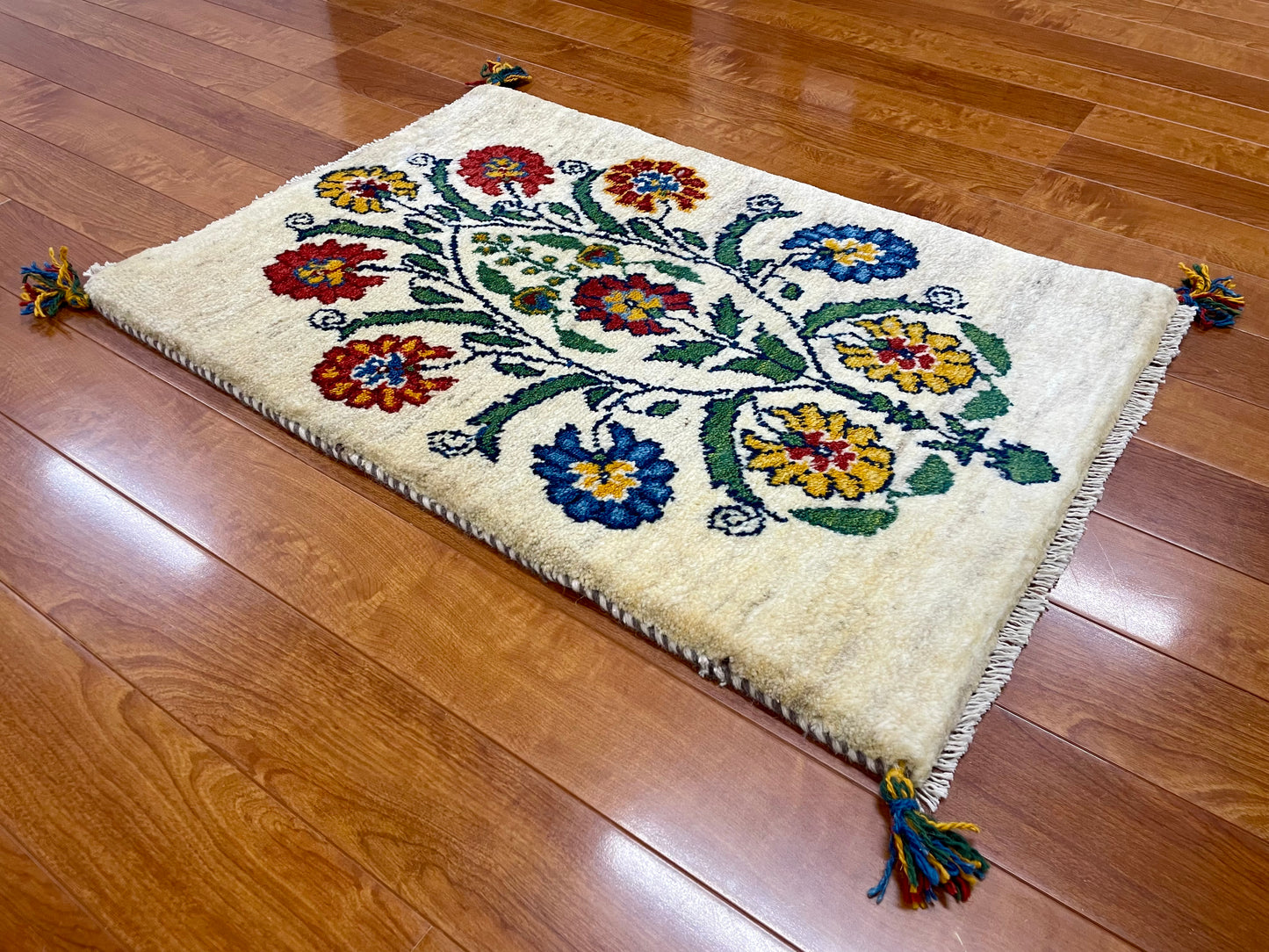 【オンライン限定】ギャッベ 90cm x 60cm RJ14154