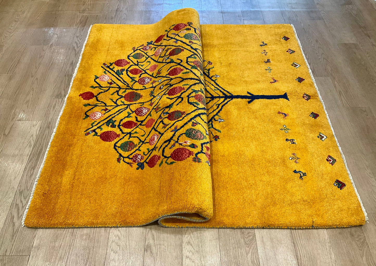 ギャッベ 200cm x 155cm RJ11394