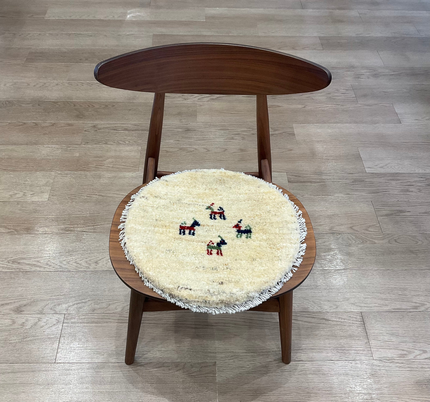 ギャッベ 42cm x 42cm T132