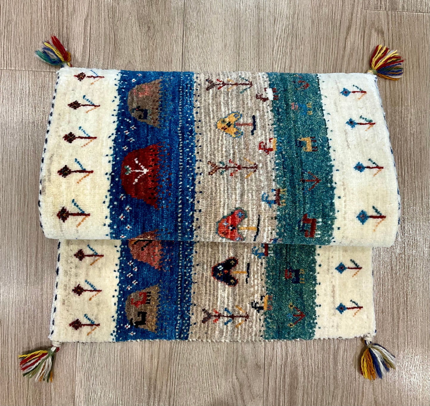 カシュクリ 85cm x 50cm RD10700