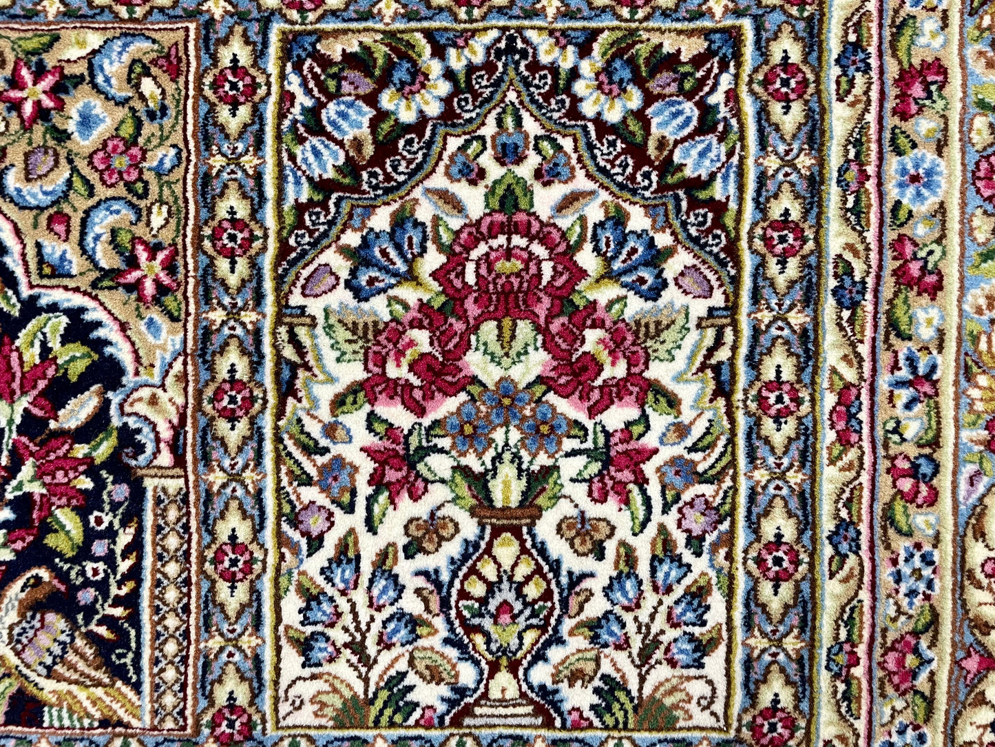 【オンライン限定】ケルマン 238cm x 152cm NT17179