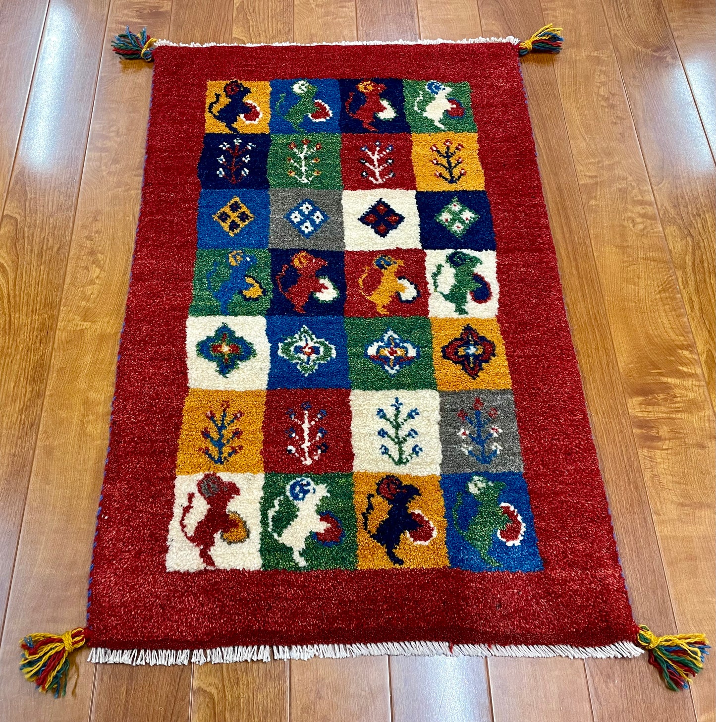 【オンライン限定】ギャッベ 90cm x 58cm RJ12385