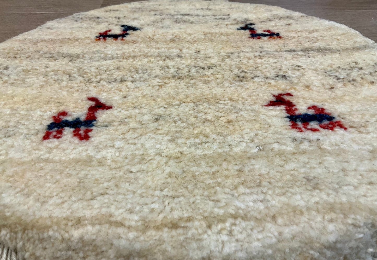 ギャッベ 41cm x 40cm T190