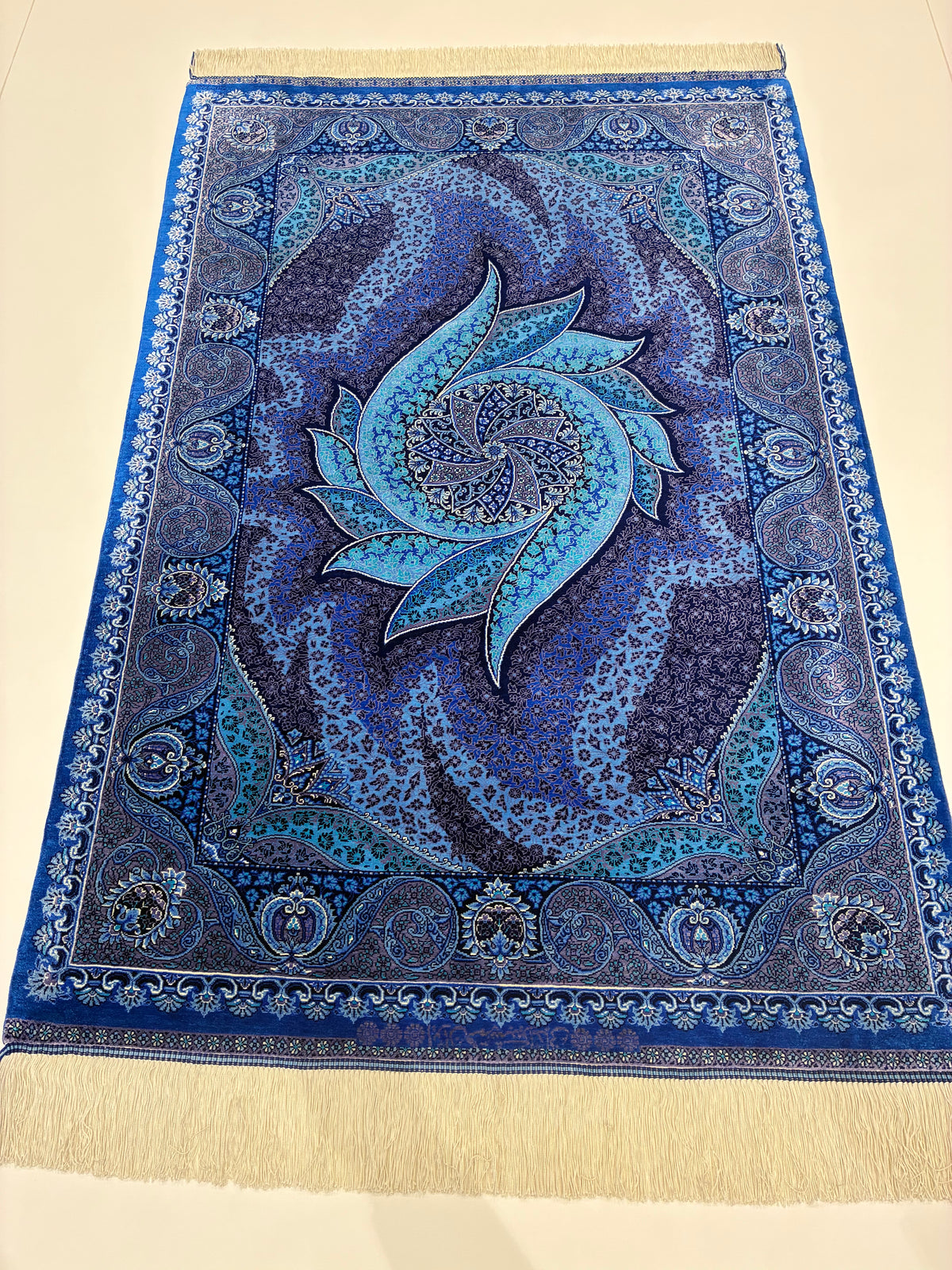 【千葉店】クム イーマーニー工房 118cm x 78cm PS13124