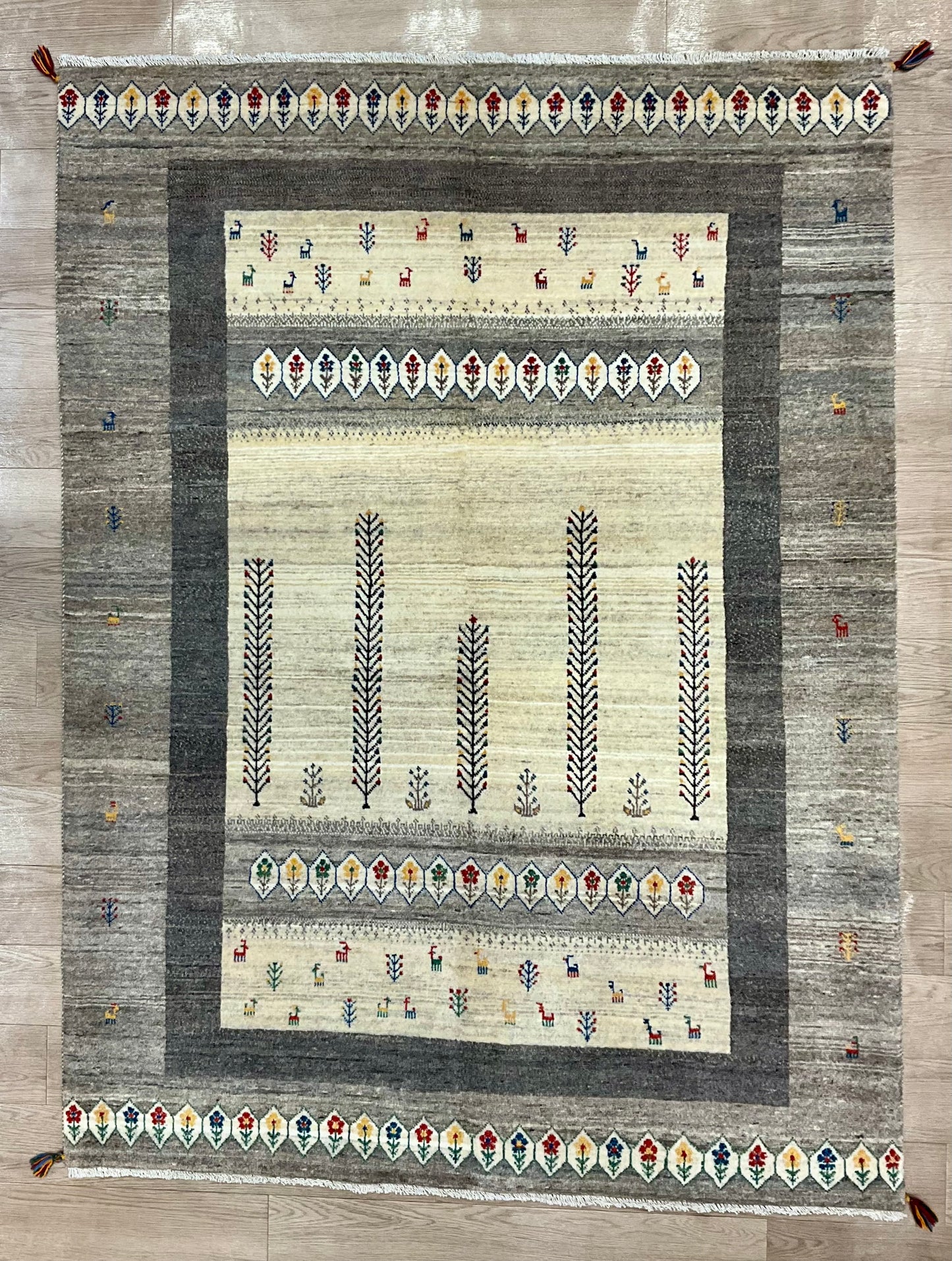 カシュクリギャッベ  210cm x 156cm RJ13172