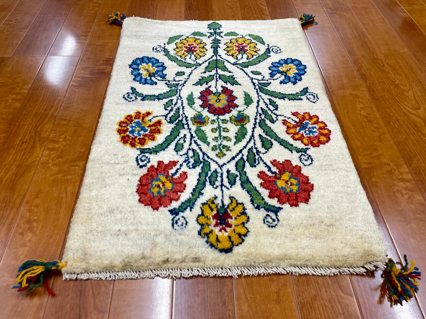 【オンライン限定】ギャッベ 90cm x 60cm RJ14154