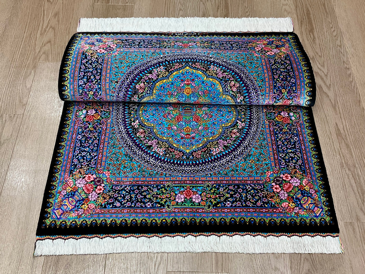クム サフィザーデ工房 123m x 78cm SA1731