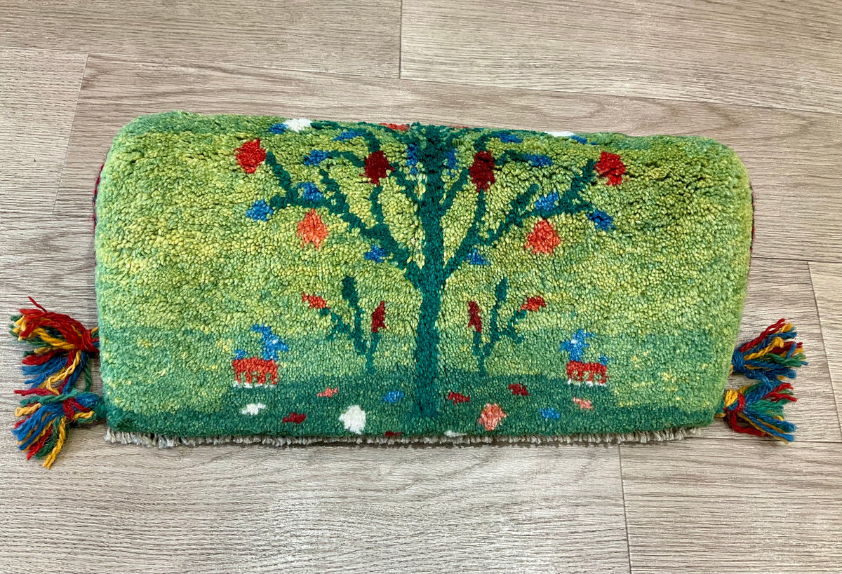 【福岡店】ギャッベ 42cm x 39cm Z3034