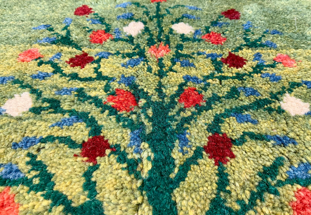 【福岡店】ギャッベ 42cm x 39cm Z3034
