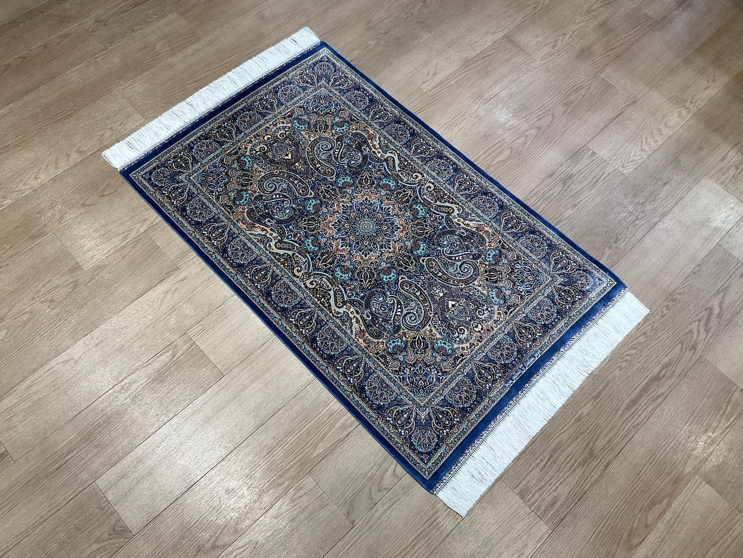 ペルシャンシルク 120cm x 80cm PS10694