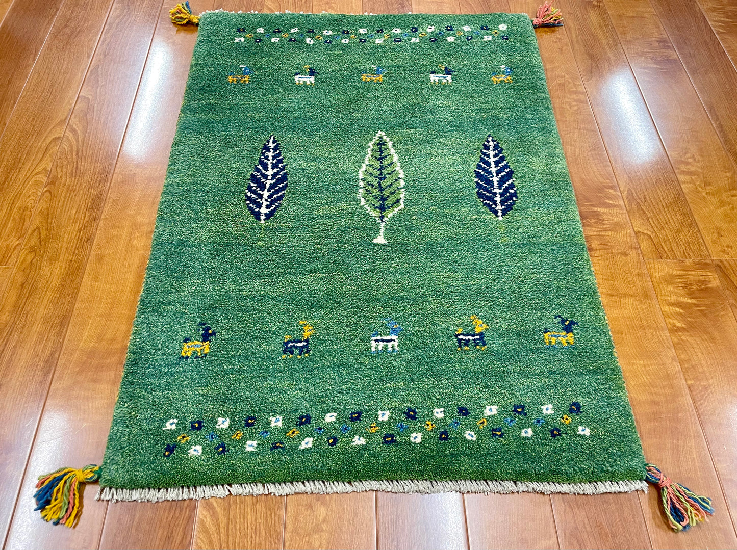 【オンライン限定】ギャッベ 90cm x 65cm RJ3387