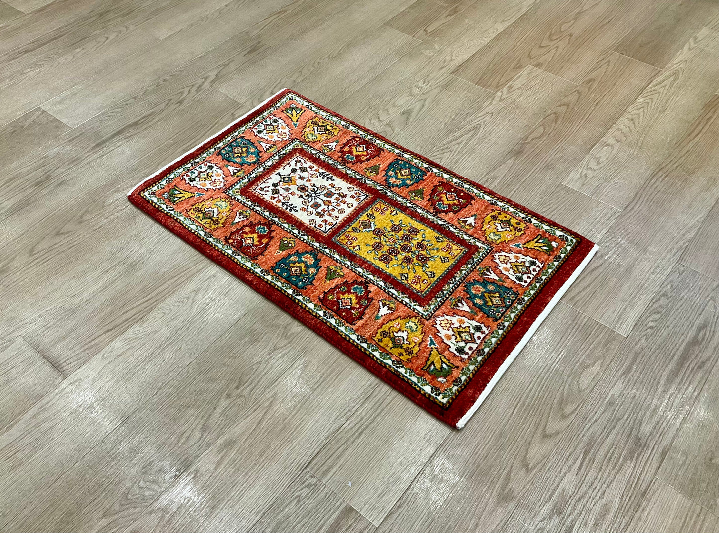 カシュクリギャッベ 91cm x55cm RJ16096