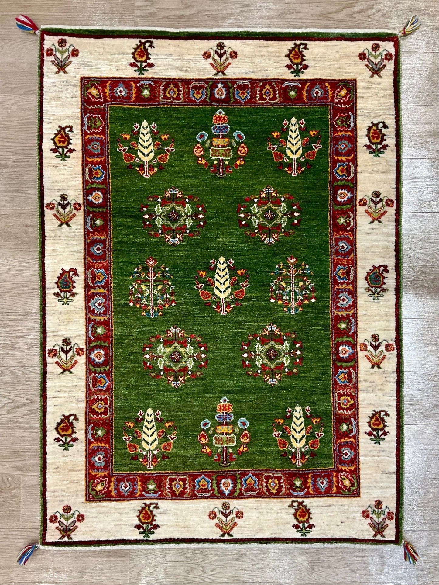 カシュクリ 146cm x 102cm  RJ2951