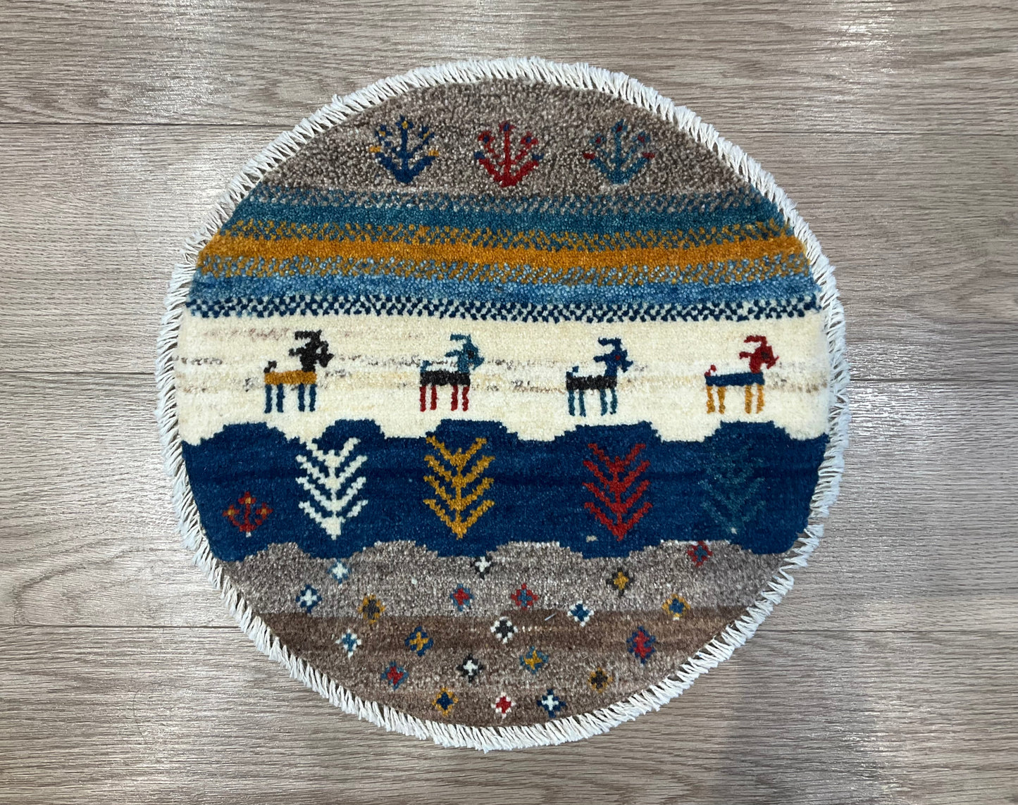 ギャッベ アマレバフト 40cm x 40cm AJ27535