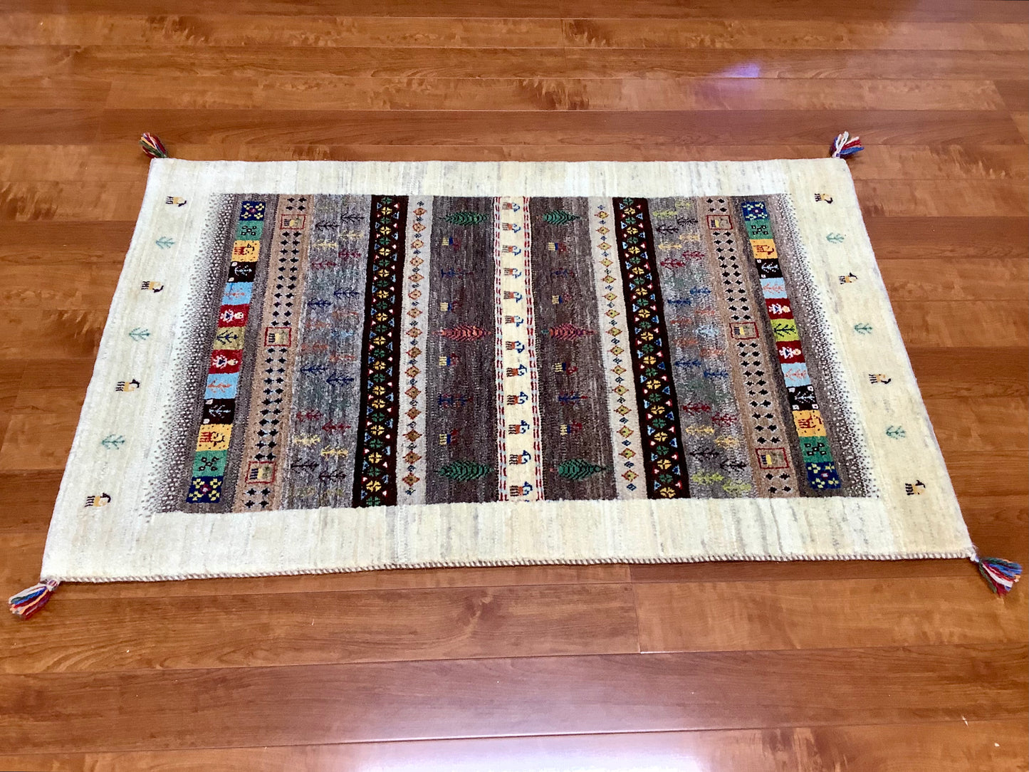 【オンライン限定】カシュクリ 130cm x 83cm RJ5355