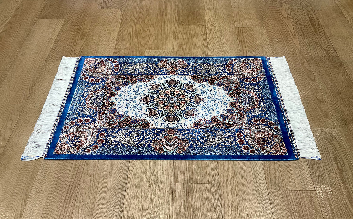 ペルシャンシルク 90cm x 60cm PS10942