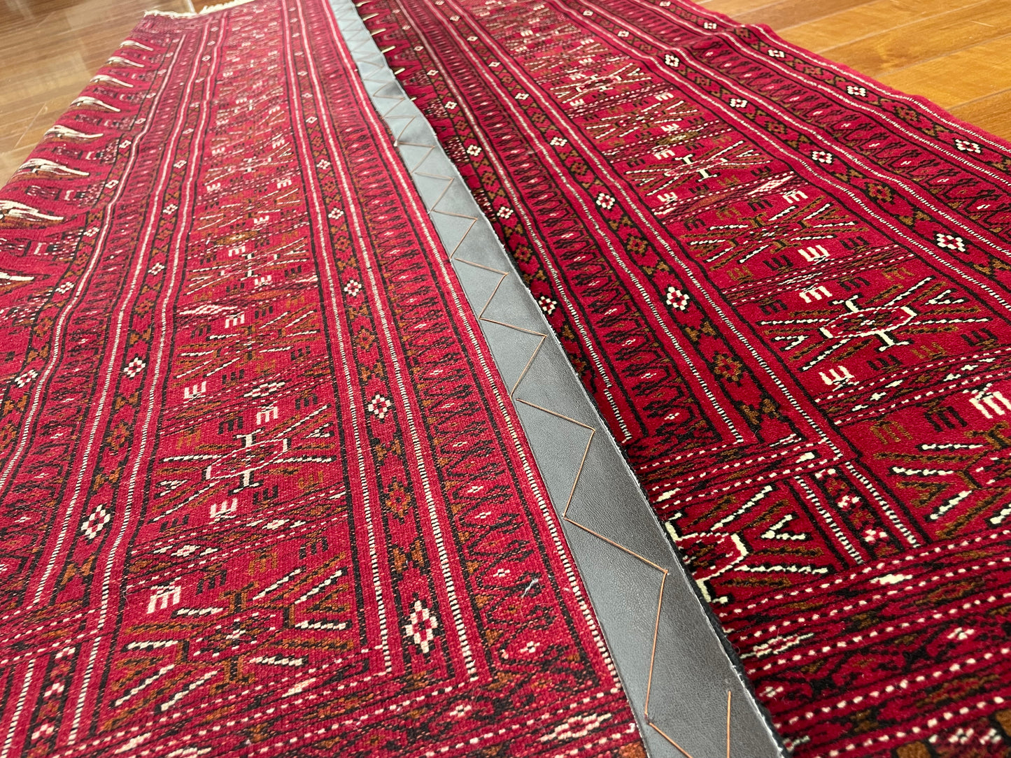 【オンライン限定】トルクメン 200cm x 135cm PS8620