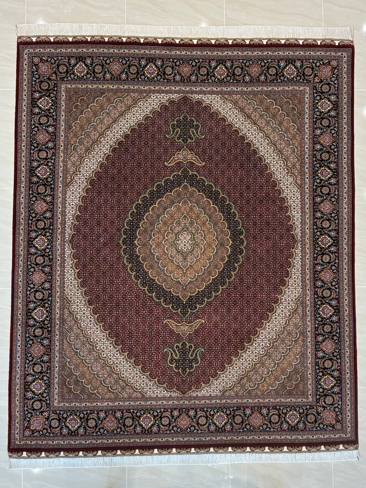 【オンライン限定】タブリーズ  245cm x 204cm PS13226