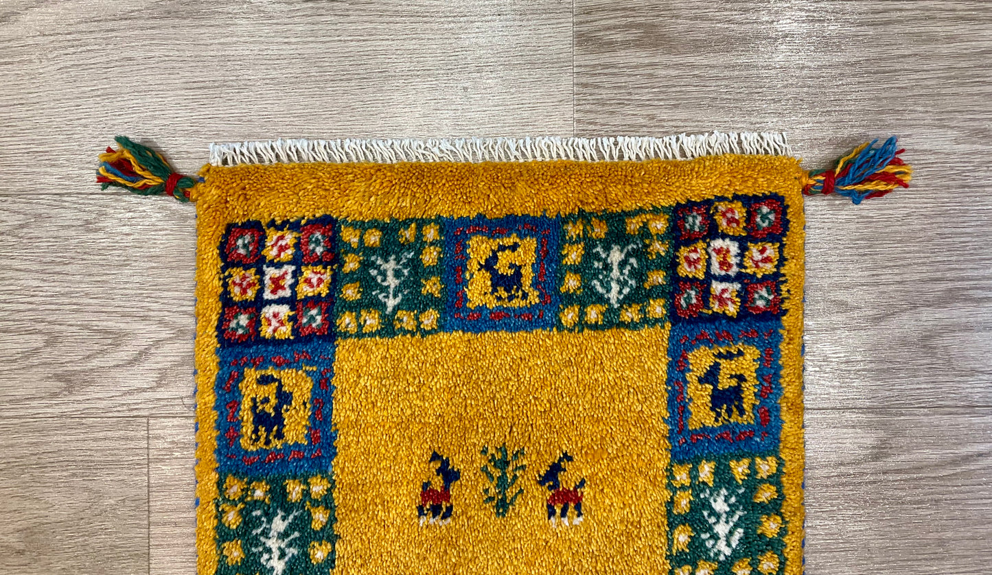 ギャッベ 41cm x 40cm T3856