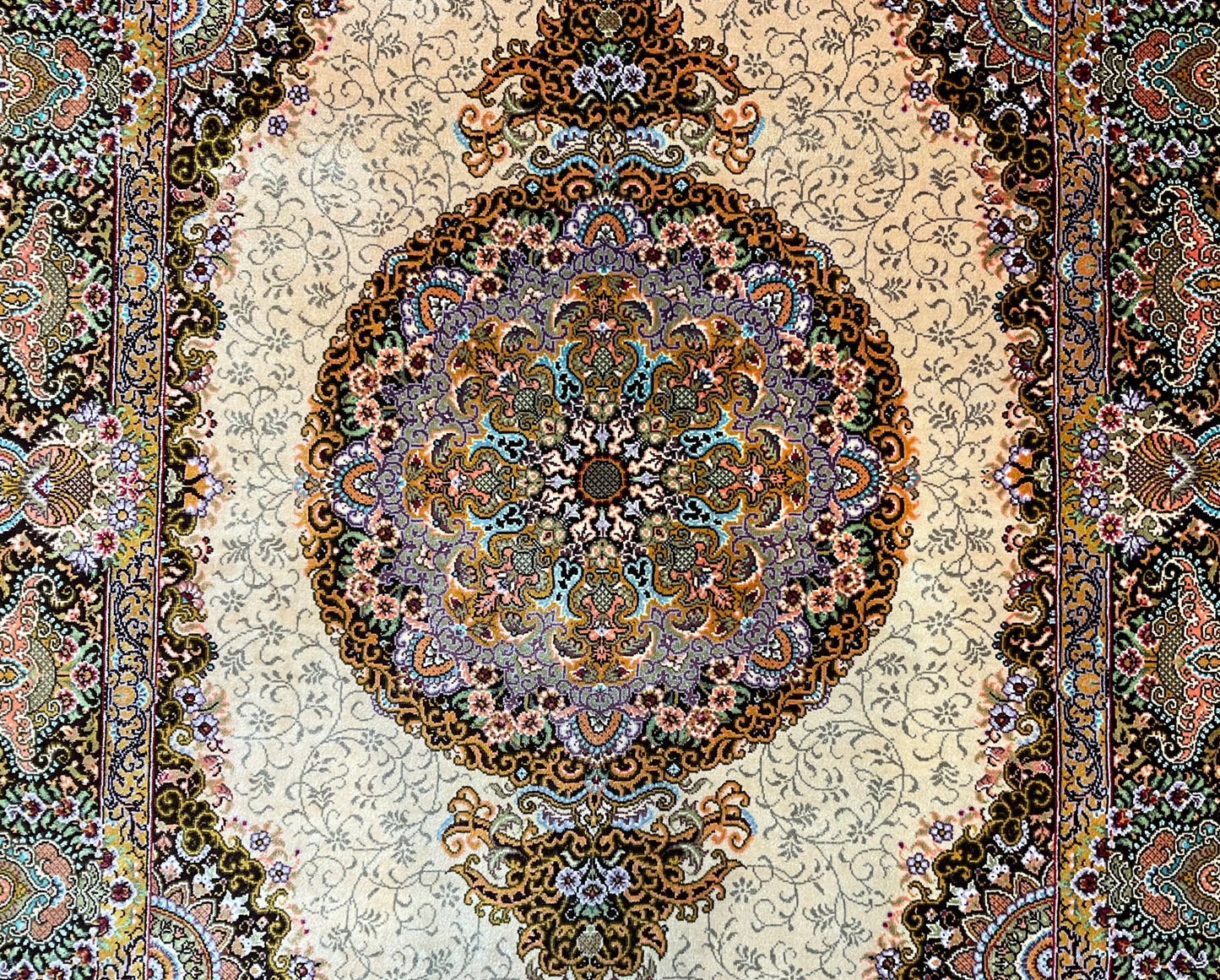 クム メイマリヤン工房 124cm x 82cm A22567