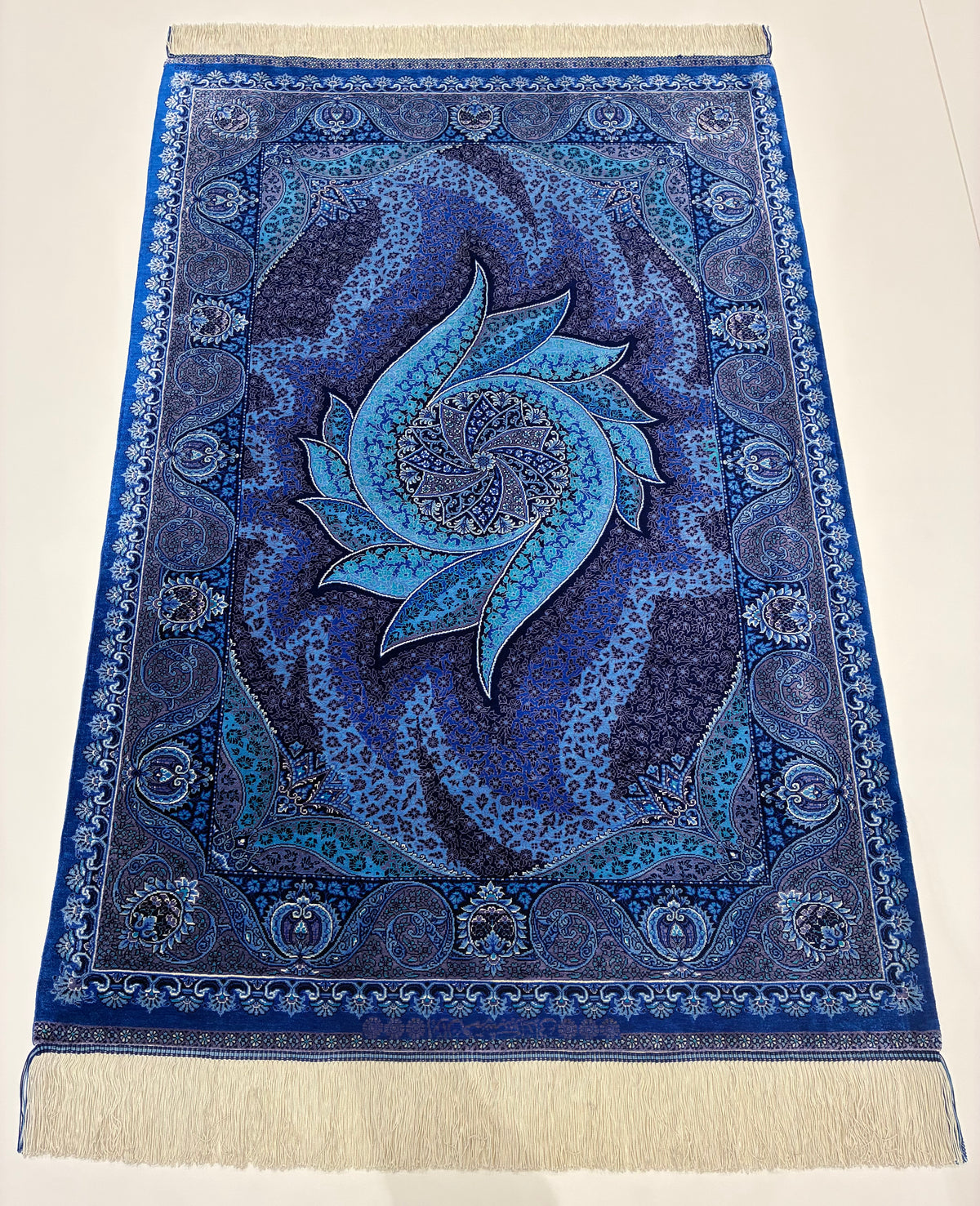 【千葉店】クム イーマーニー工房 118cm x 78cm PS13124