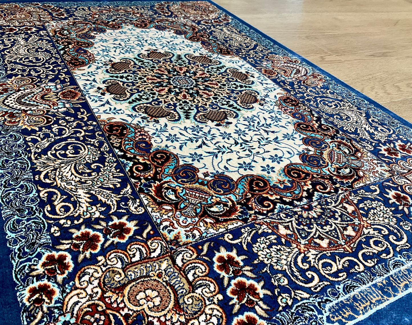 ペルシャンシルク 90cm x 60cm PS10942