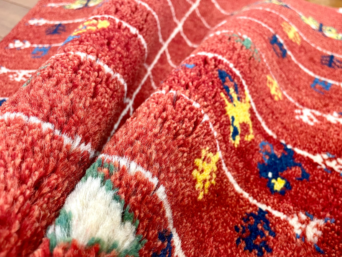 【オンライン限定】ギャッベ 85cm x 62cm RJ12395