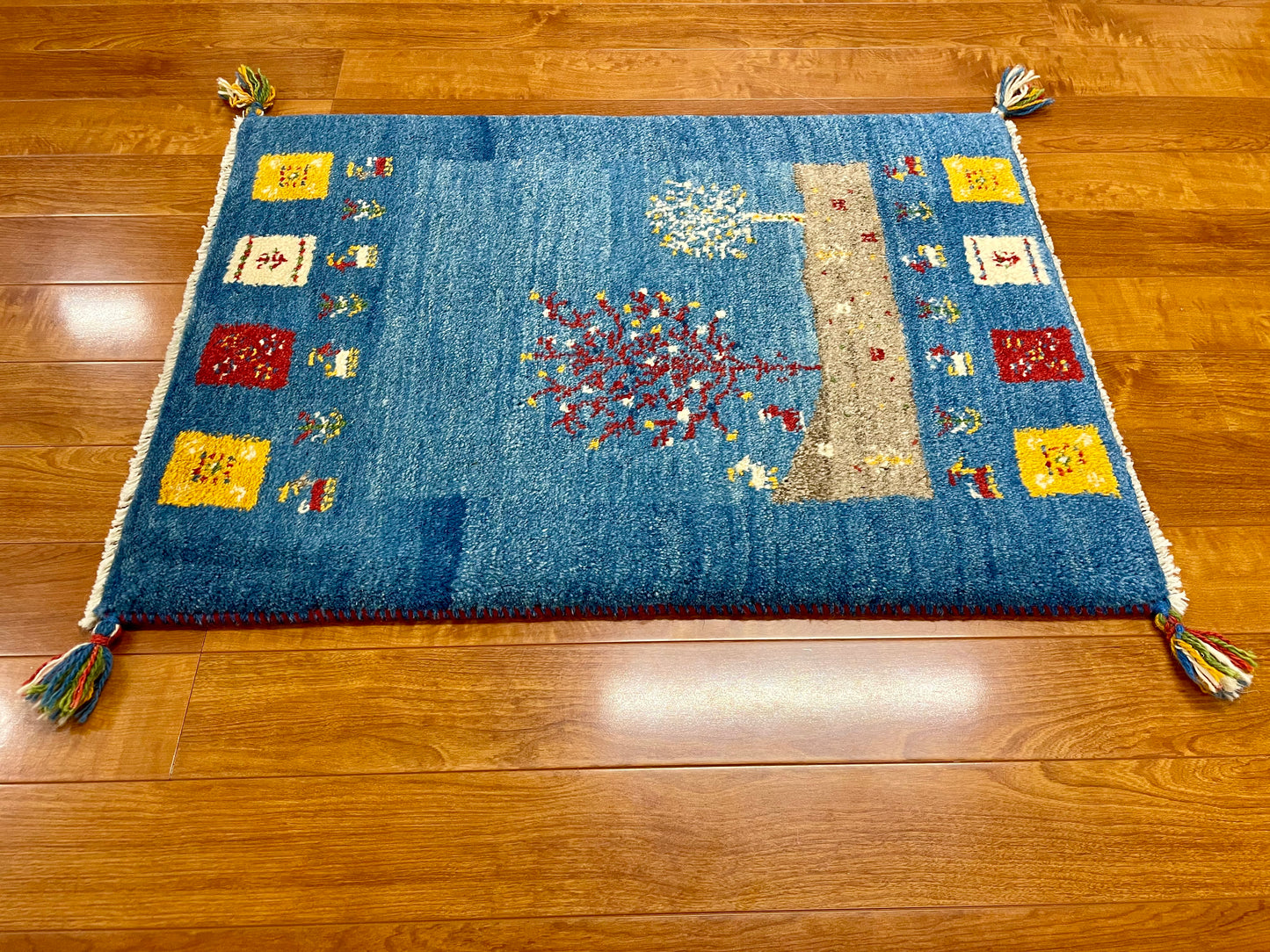 【オンライン限定】ギャッベ 90cm x 63cm BT9304