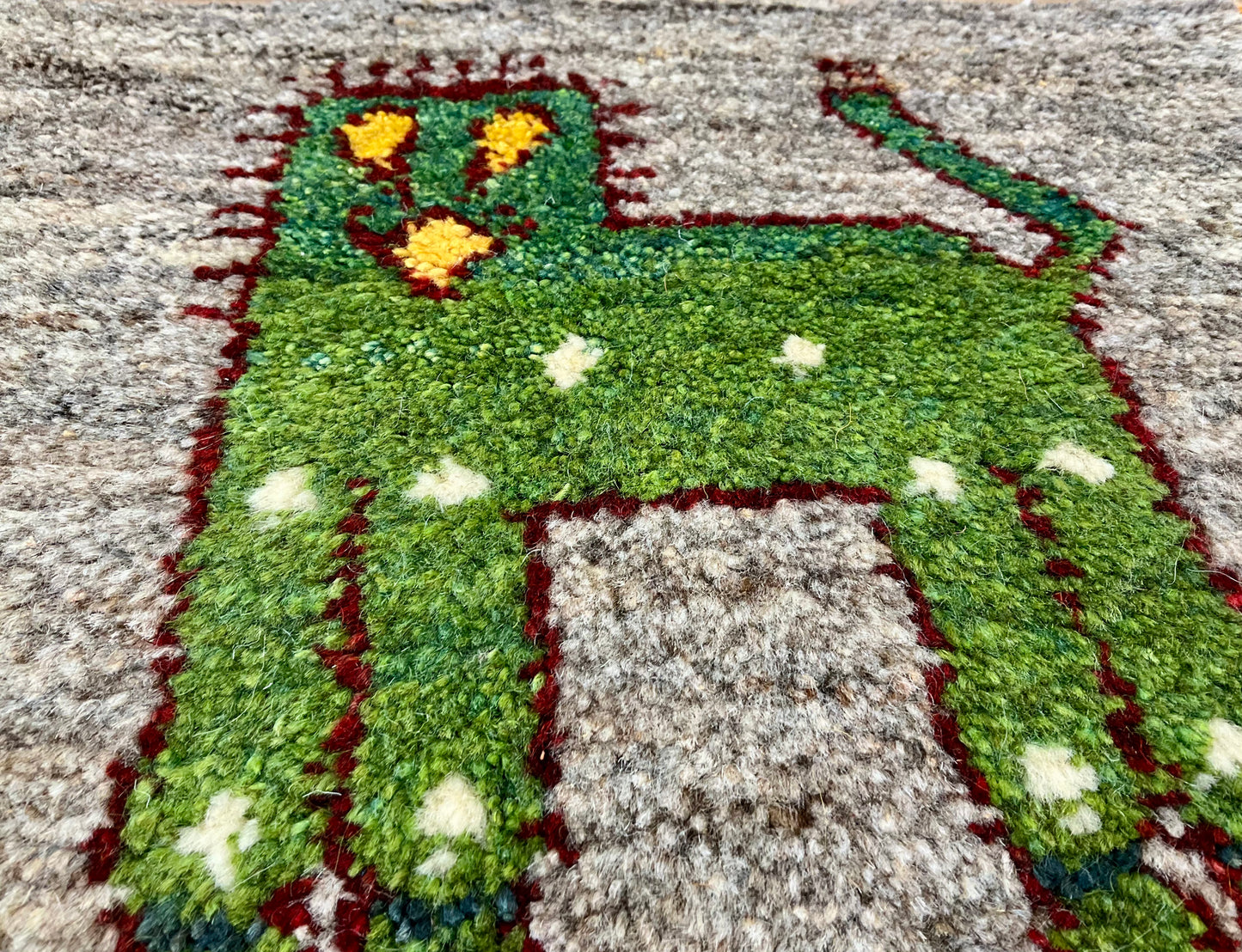 ギャッベ 42cm x 40cm Z1162