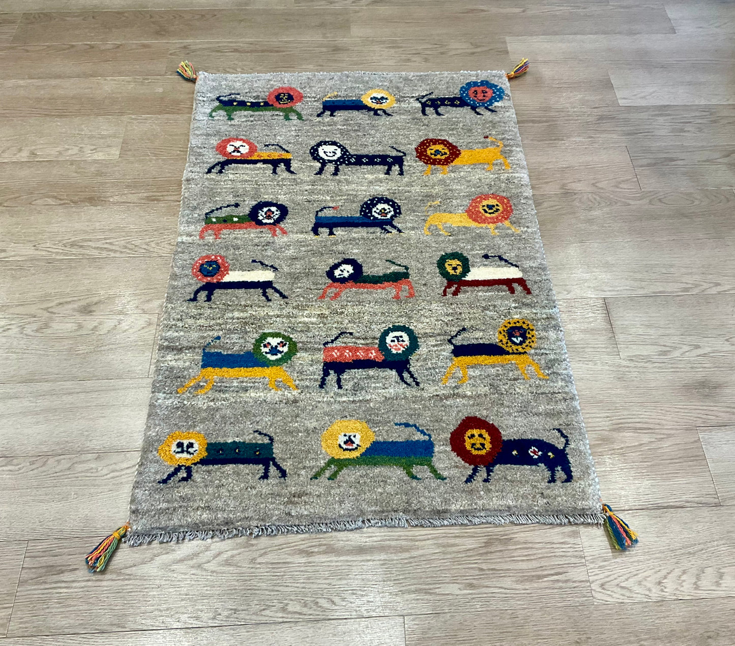 ギャッベ 120cm x 80cm RJ9896