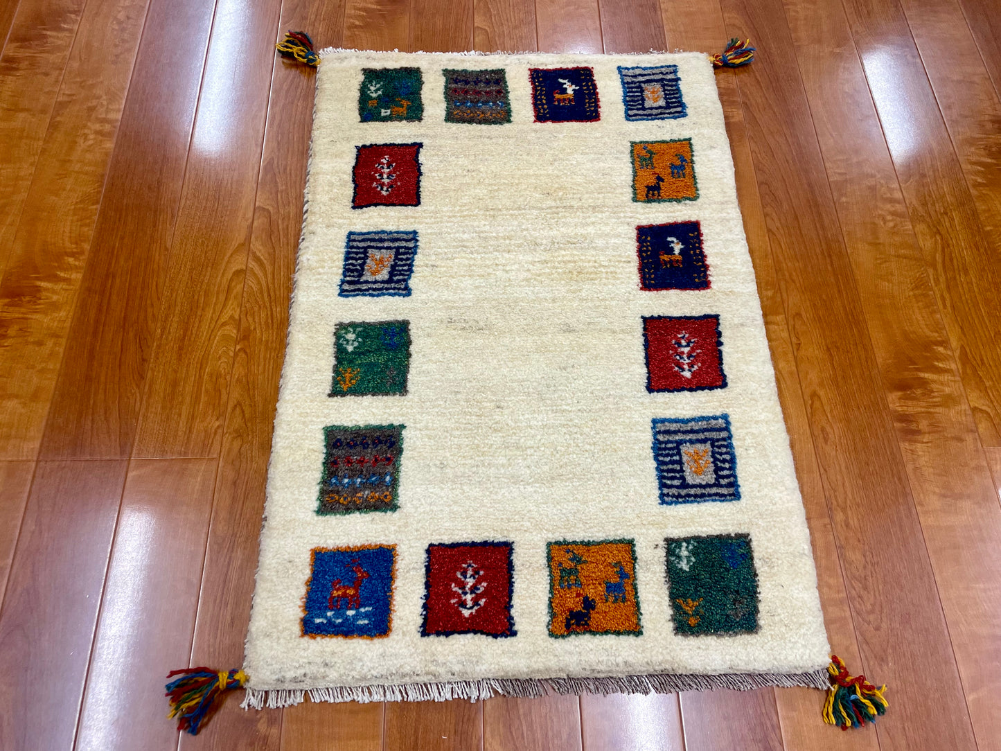 【オンライン限定】ギャッベ 90cm x 62cm RJ14203
