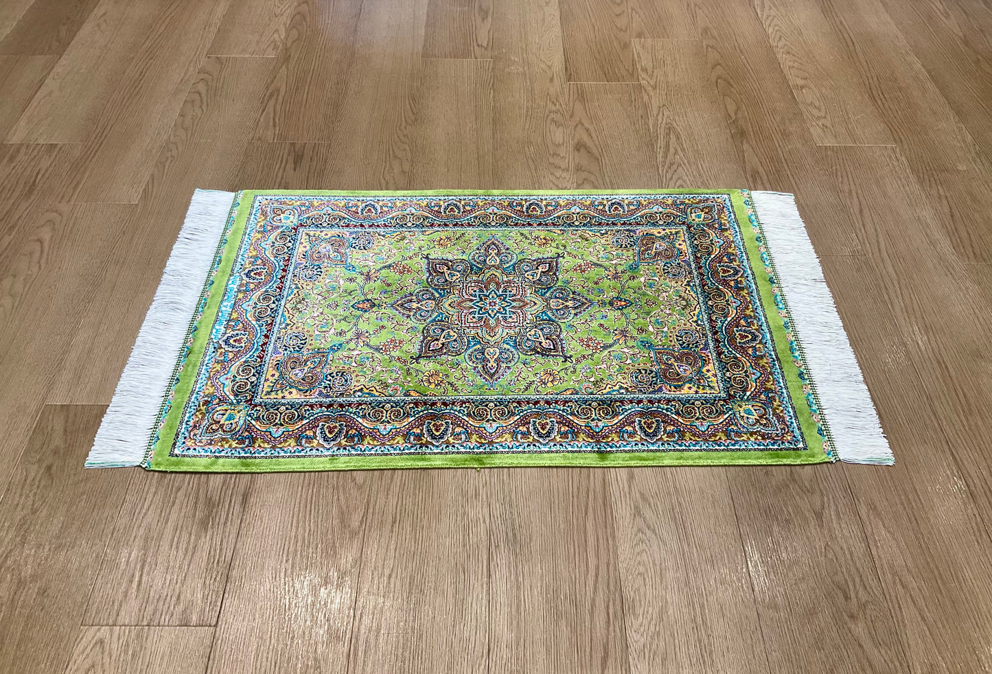 ペルシャンシルク 90cm x 60cm PS10934