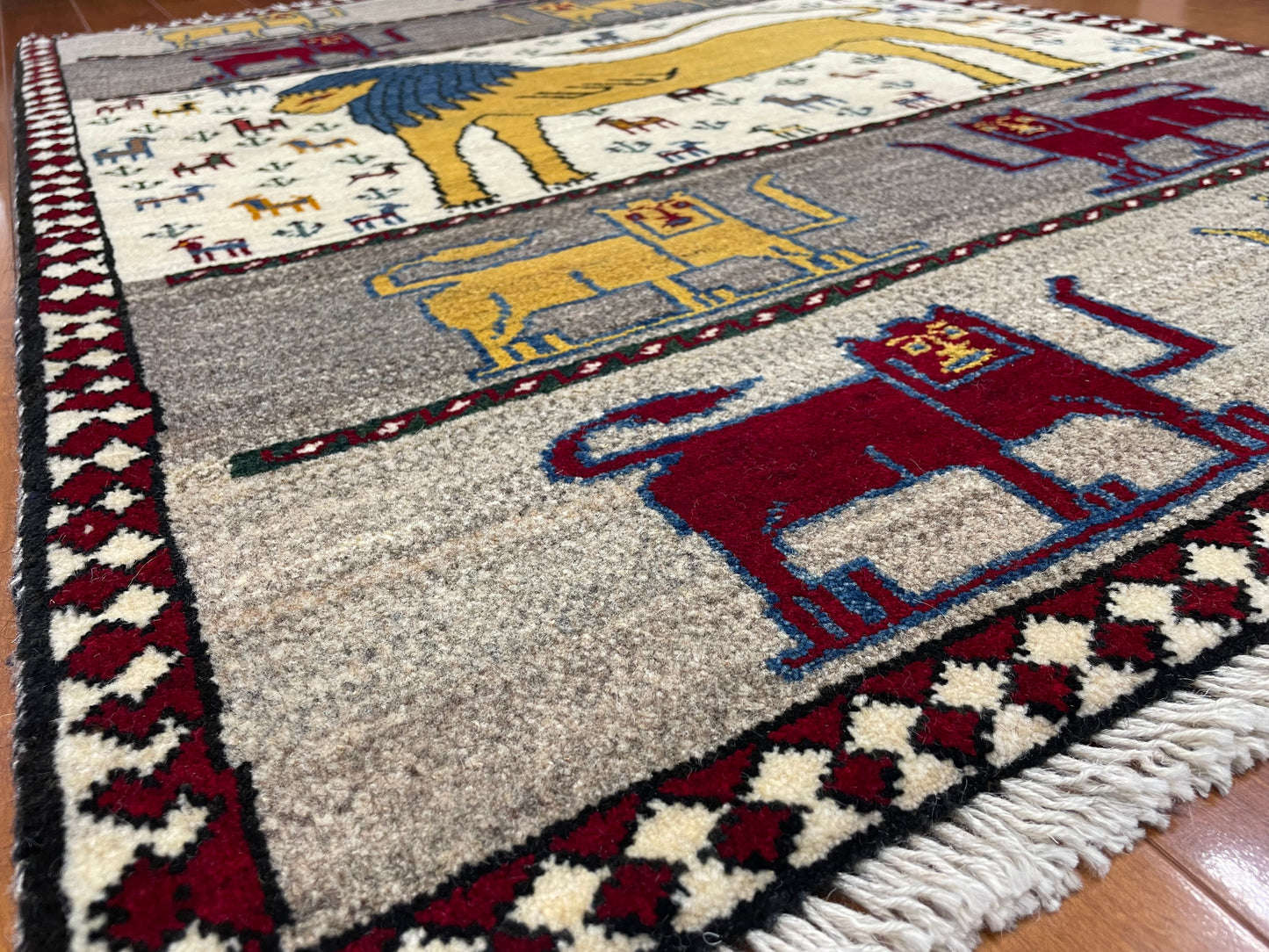 【オンライン限定】ギャッベ アマレバフト 130cm x 85cm RJ12678