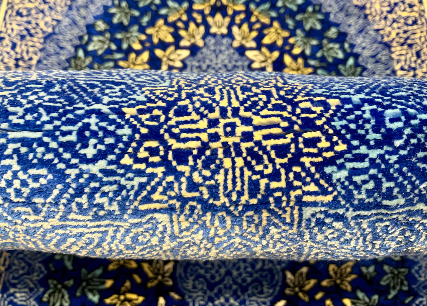 クム ササン工房 80cm x 50cm PS10287