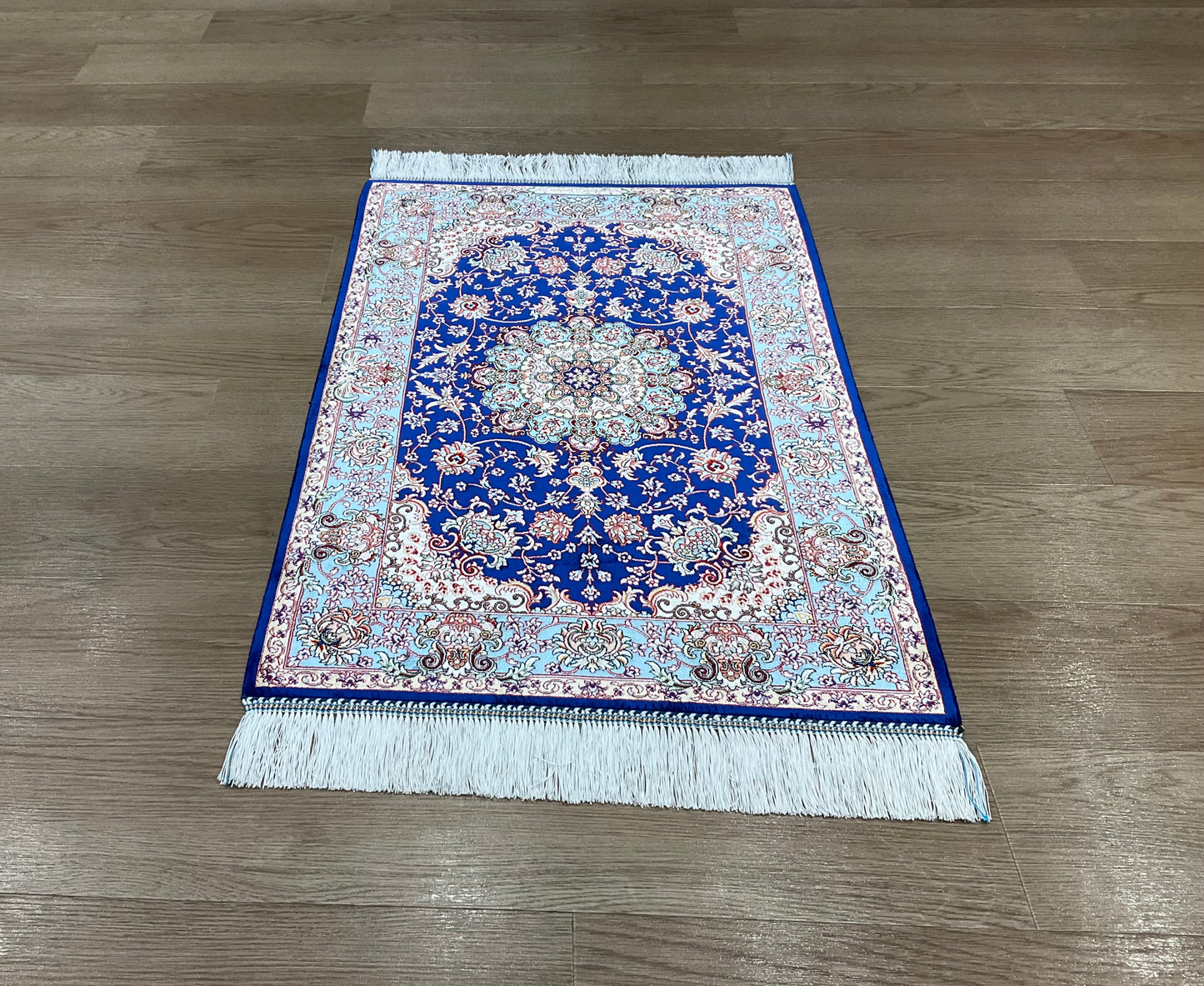 ペルシャンシルク 90cm x 60cm PS10569