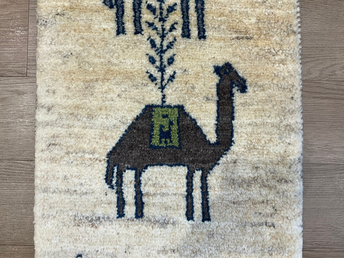 【福岡店】ギャッベ  137cm x 48cm RJ16408
