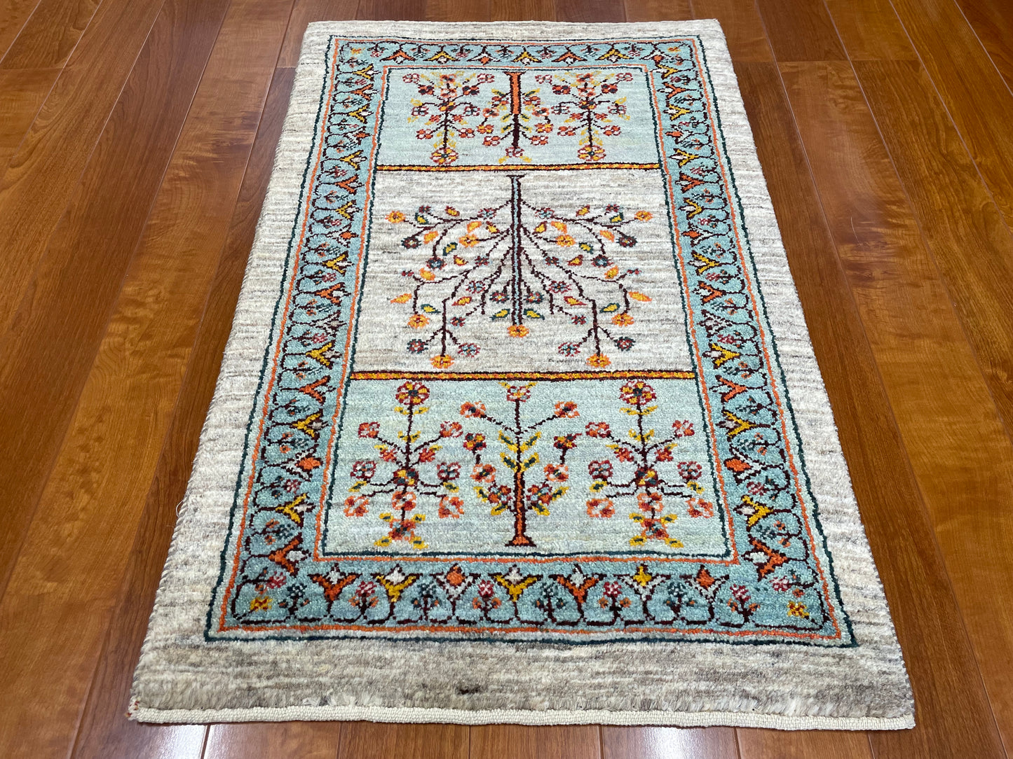 【オンライン限定】カシュクリギャッベ 95cm x 60cm RJ17295
