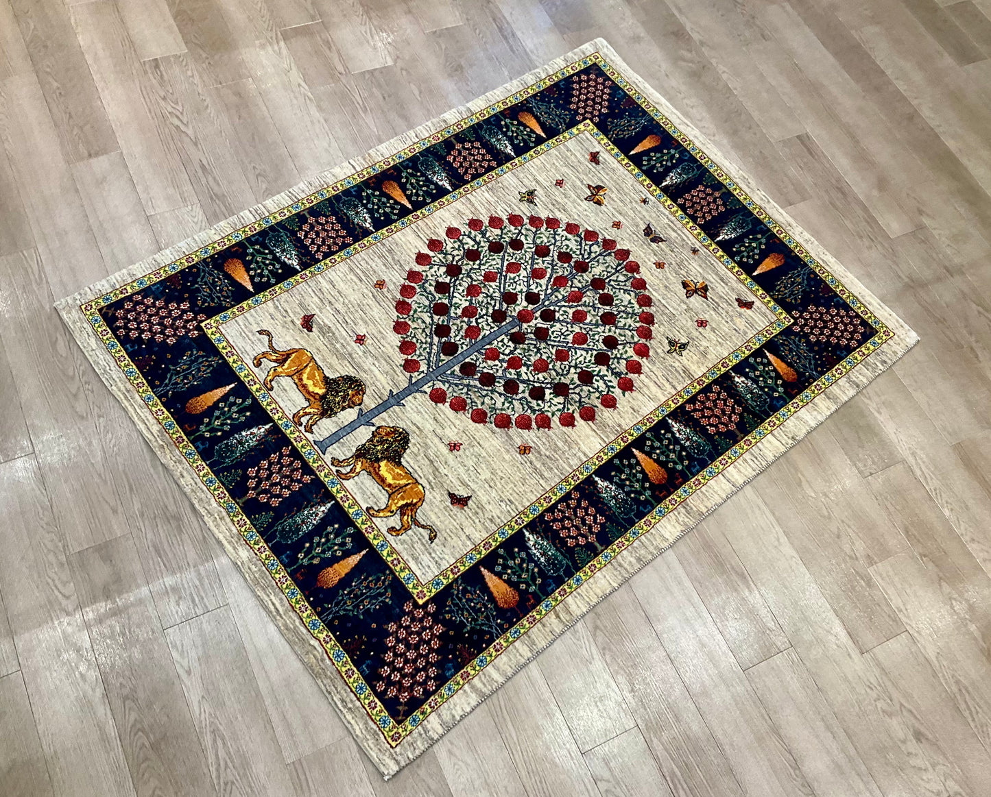 カシュクリギャッベ  200cm x 152cm RJ16073