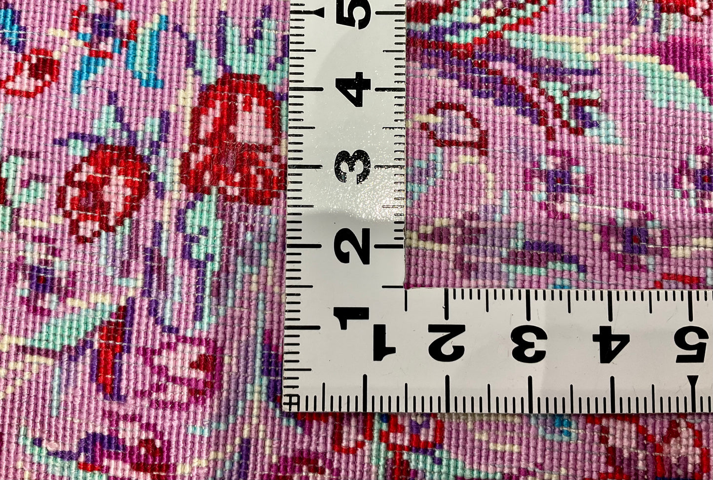 クム バハラミ工房 117cm x 82cm(楕円形) PS9357