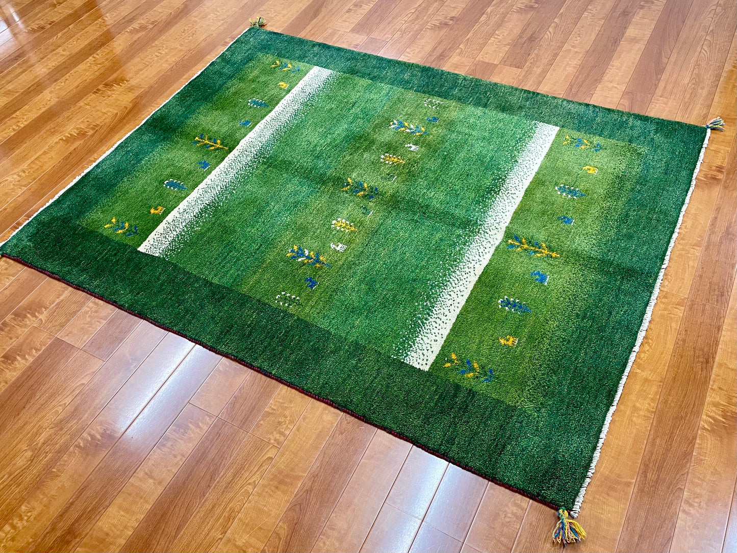 【オンライン限定】ギャッベ 194cm x 150cm RJ3932